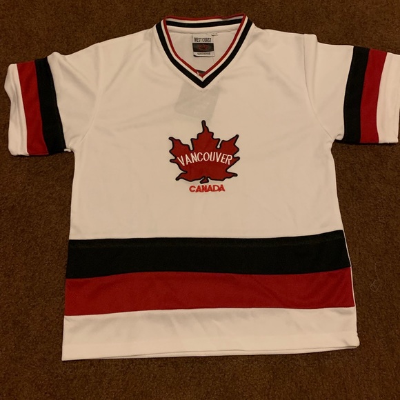 Vancouver Canada jersey size 14-16 - Picture 1 of 3